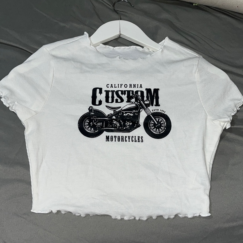 White graphic crop top